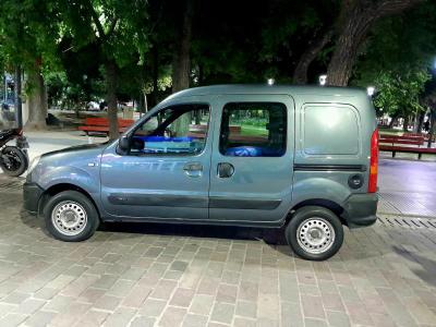 Autos Venta Santiago Del Estero VENDO RENAULT KANGOO 2015 GNC 5A