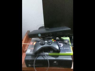 Varios Electronica Vendo xbox 360 slim kinect   4 juegos usada en buen estado