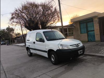 Utilitarios Venta Santiago Del Estero VENDO UTILITARIO PARTNER FURGON 2013