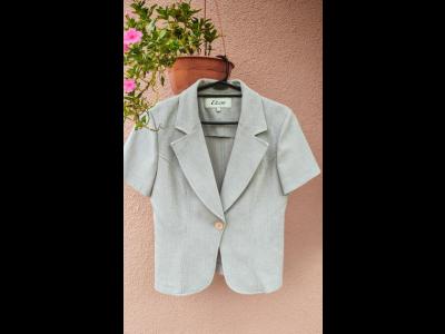 Varios Moda y Belleza VENDO Trajes femeninos