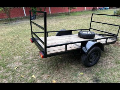 Varios Herramientas carro 1 eje de hierro y piso de madera con auxilio rodado 13 con luces