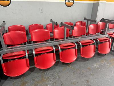 Varios Hogar, Muebles y Jardin T�ndem de 5 asientos base cromada y pl�stico trama