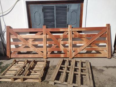 Servicios Agro VENDO TRANQUERA QUEBRACHO COLORADO 4 METROS UNA SOLA PIEZA NUEVA